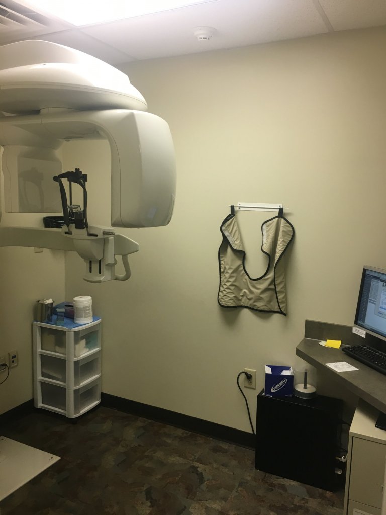 Advanced dental technology at {PRACTICE_NAME}