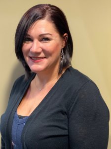 Shauna Maziarz - implant coordinator